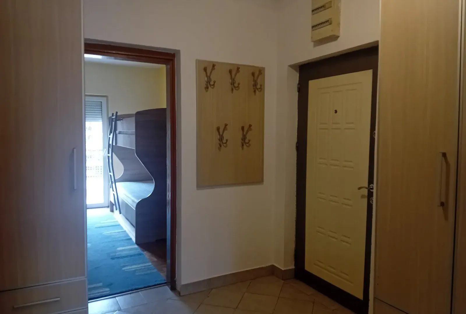 Rent, two bedroom apartment, 75m², Stari Aerodrom, Podgorica