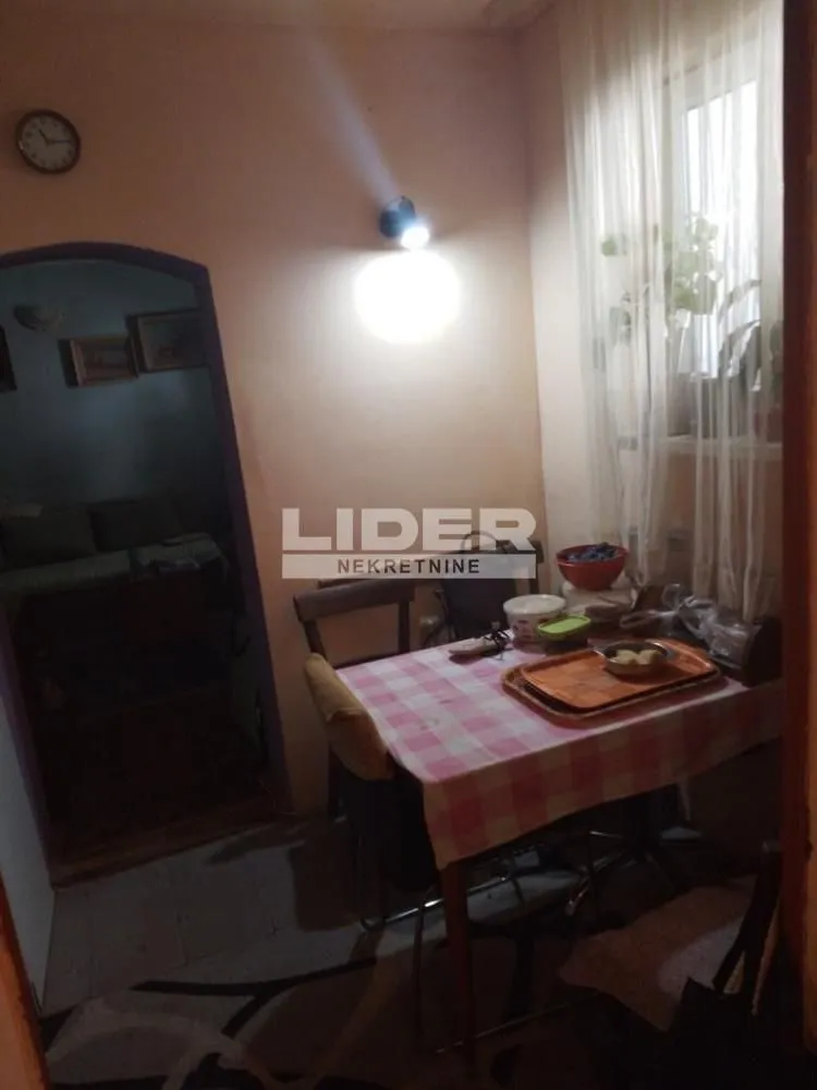 Sale, one bedroom apartment, 33m², Stari Grad, Beograd