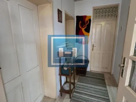 Prodaja, kuća, 250m², Vranje, Srbija - image 12