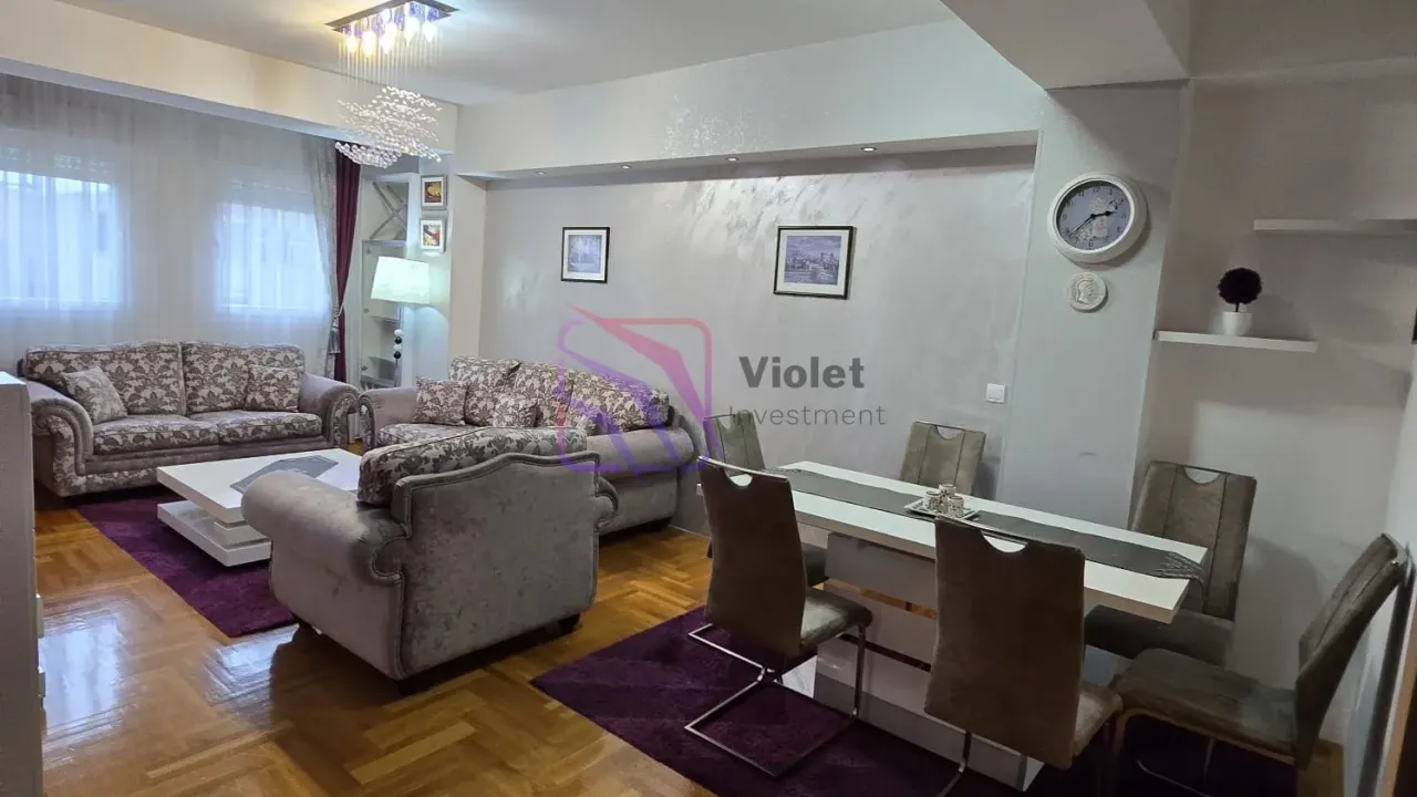 Prodaja, dvosoban stan, 75m², City Kvart, Podgorica