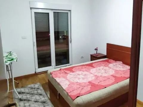 Izdavanje, jednosoban stan, 53m², City Kvart, Podgorica - image 4