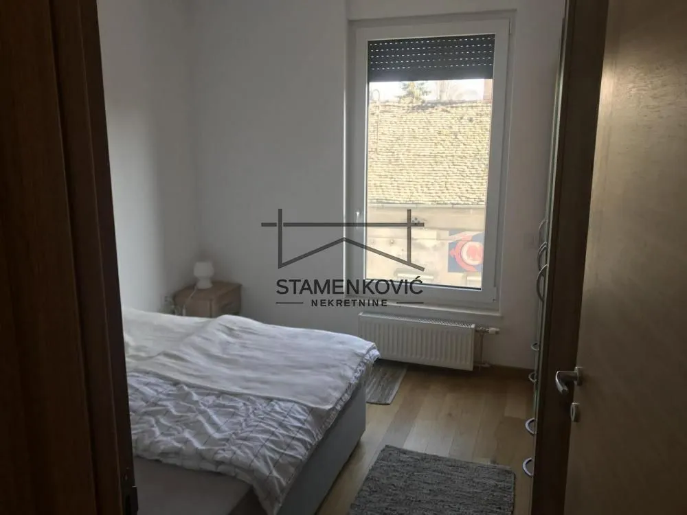 Izdavanje, jednosoban stan, 45m², Centar, Novi Sad