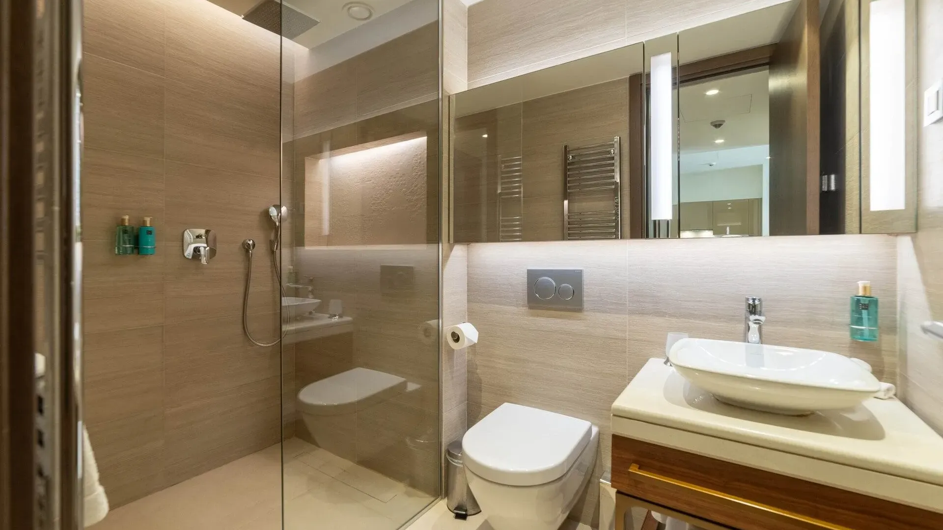 Prodaja, jednosoban stan, 90m², Portonovi, Herceg Novi