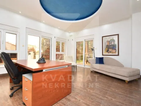 Izdavanje, kuća, 330m², Zeta, Podgorica - image 11