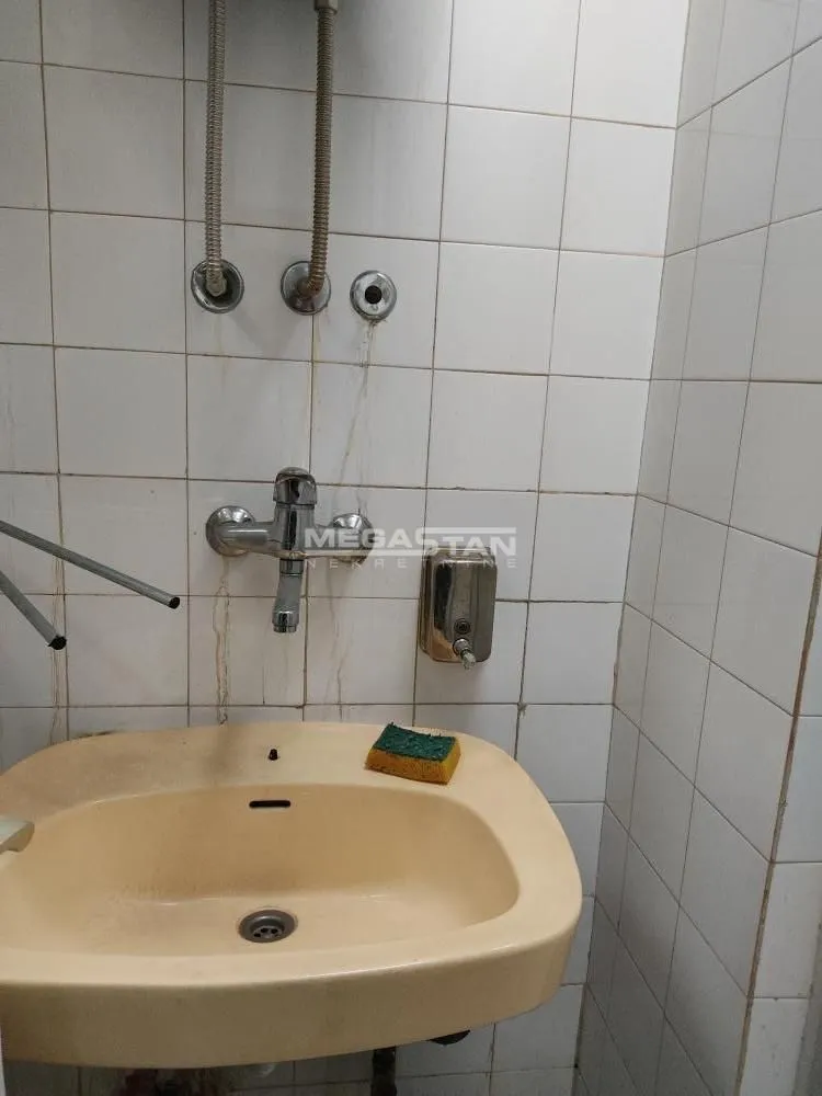 Sale, office space, 29m², Miljakovac, Rakovica