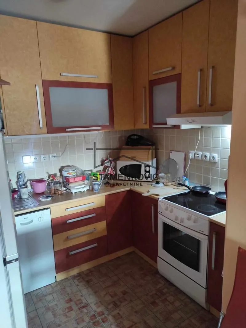 Prodaja, dvosoban stan, 51m², Bulevar patrijarha Pavla, Novi Sad Sve Podlokacije