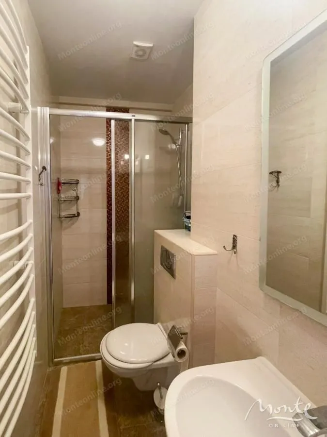 Sale, three bedroom apartment, 98m², Bečići, Budva