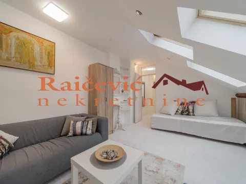 Izdavanje, jednosoban stan, 35m², Savski Venac, Beograd - image 3