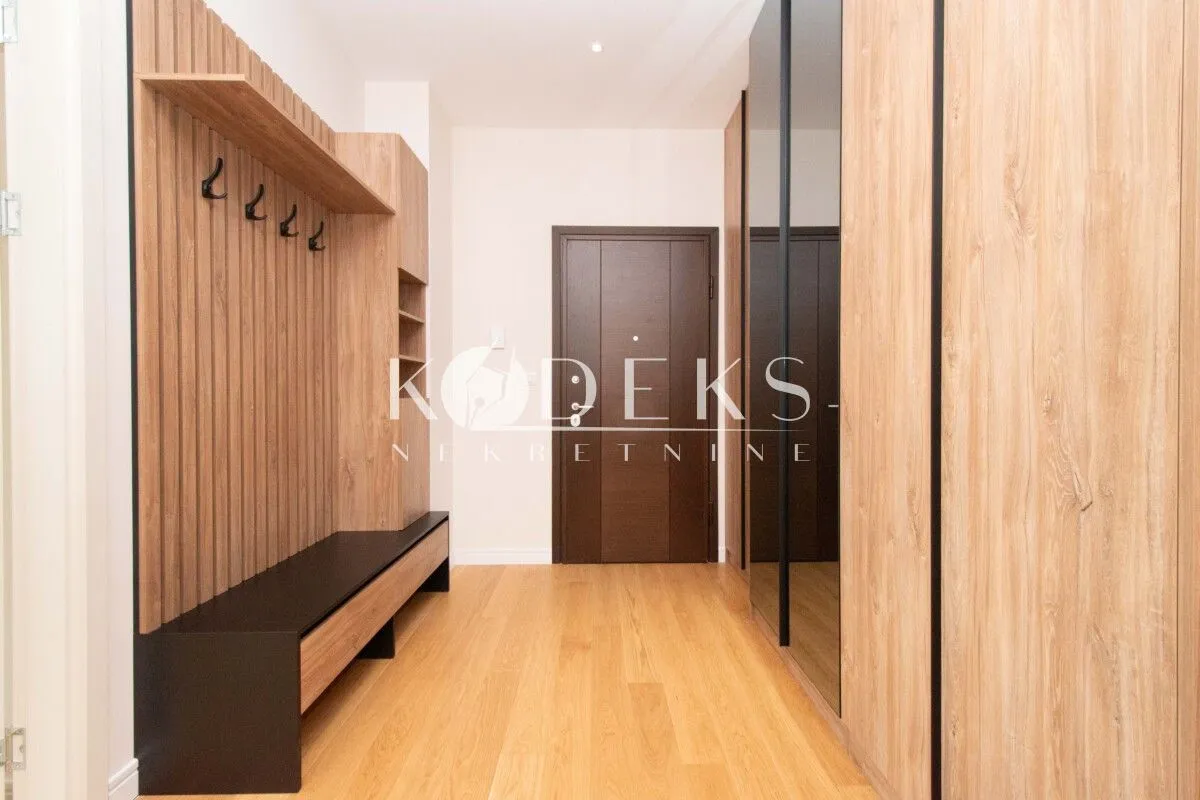 Rent, office space, 127m², Preko Morače, Podgorica