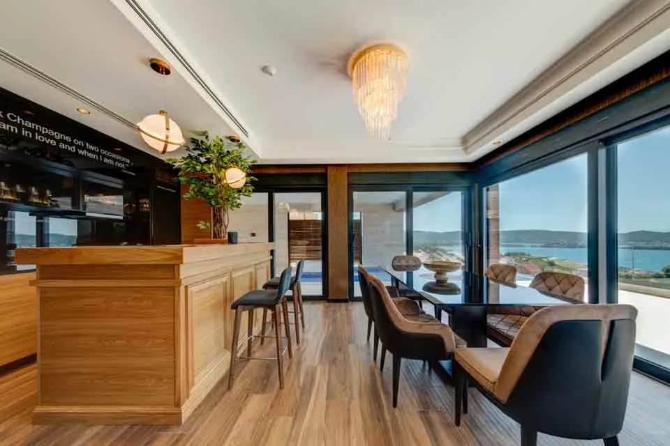 Prodaja, kuća, 539m², Kalimanj, Tivat