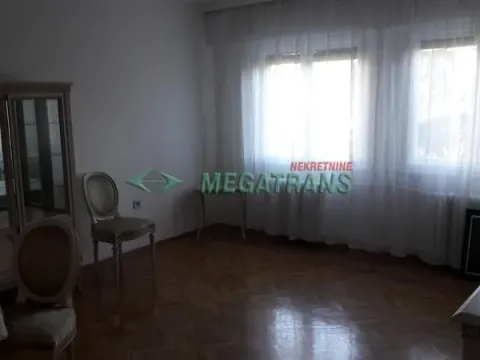 Izdavanje, trosoban stan, 100m², Centar, Novi Sad - image 6