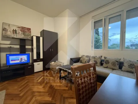 Rent, studio apartment, 27m², Centar, Podgorica - image 2