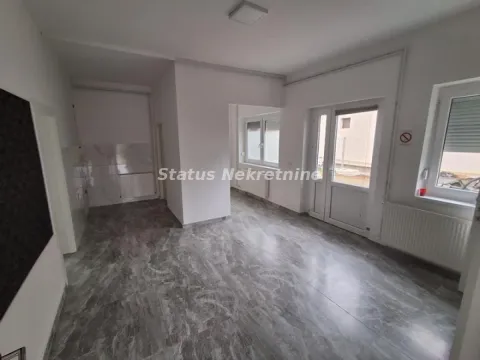 Poslovni prostor in Futog