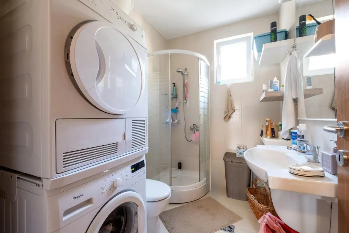 Prodaja, dvosoban stan, 76m², Budva, Crna Gora