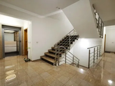 Rent, apartment, 49m², 1 maj, Podgorica - image 13