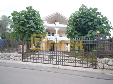 Prodaja, kuća, 253m², Tivat, Crna Gora - image 5