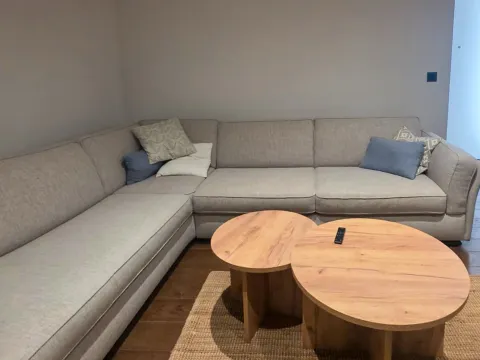 Rent, two bedroom apartment, 70m², Tivat, Crna Gora - image 1
