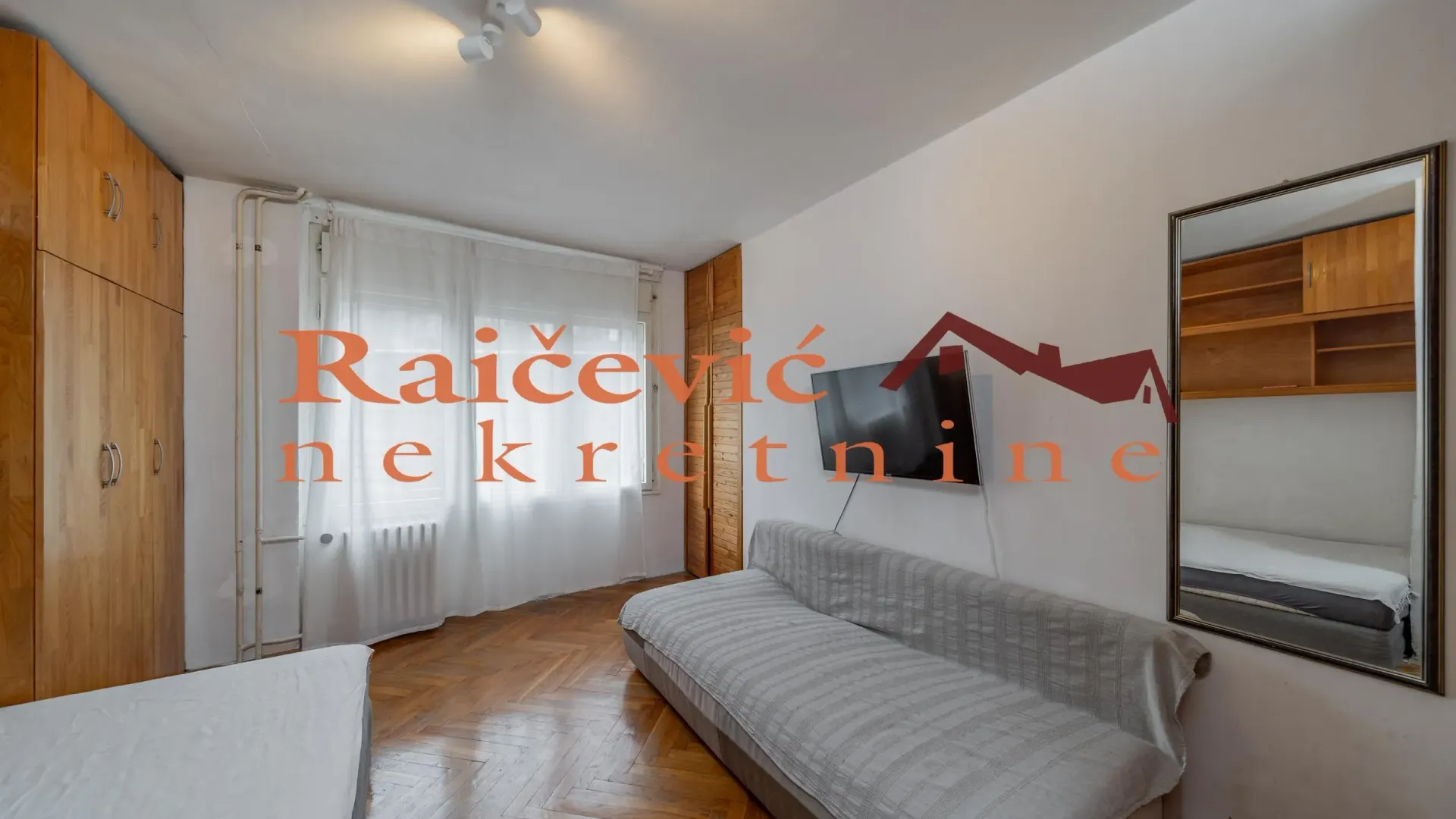 Sale, three bedroom apartment, 68m², Stari Grad, Beograd