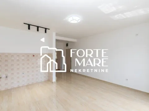 Prodaja, jednosoban stan, 44m², Kumbor, Herceg Novi - image 2