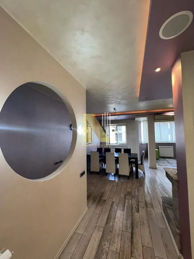 Prodaja, stan, 174m², Bulevar Oslobodjenja, Novi Sad Sve Podlokacije