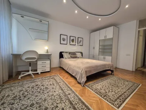 Rent, three bedroom apartment, 95m², Centar, Novi Sad - image 16