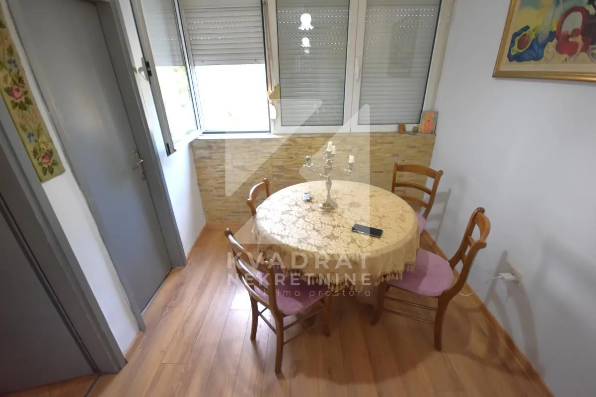 Prodaja, trosoban stan, 120m², Pobrežje, Podgorica