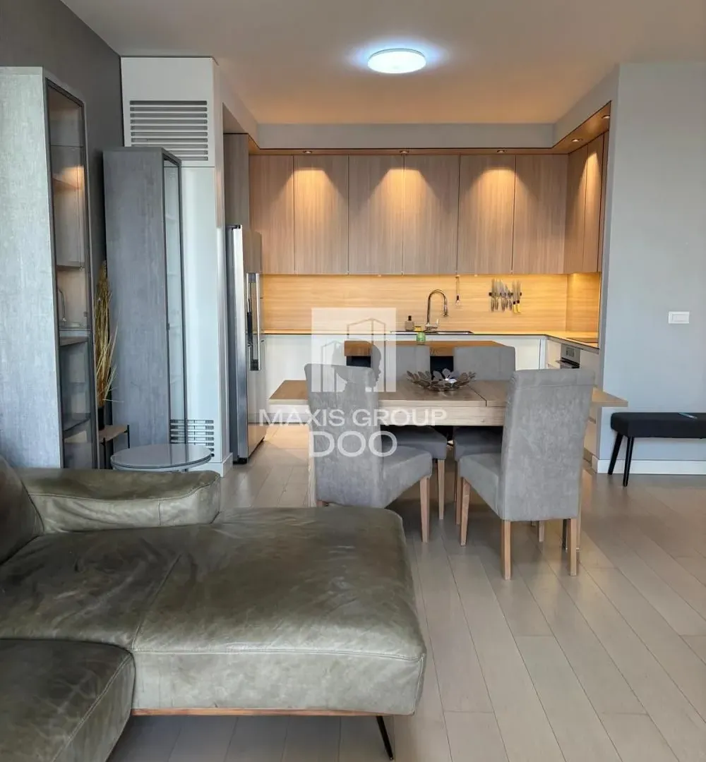 Sale, four bedroom apartment, 108m², Savski Venac, Beograd