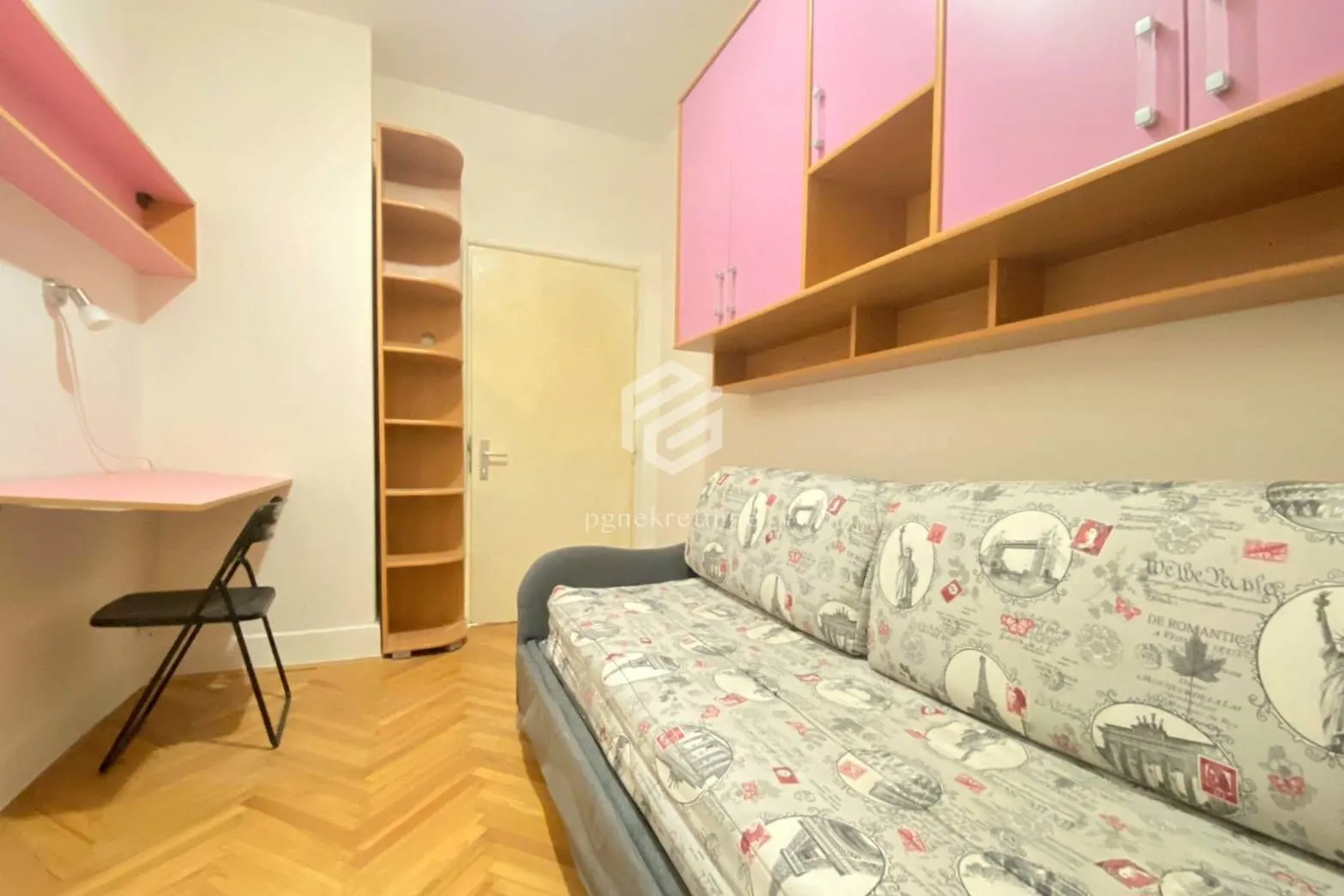 Izdavanje, dvosoban stan, 68m², Centar, Podgorica