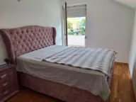 Izdavanje, kuća, 120m², Tološi, Podgorica - image 10