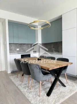 Izdavanje, trosoban stan, 83m², Savski Venac, Beograd - image 6