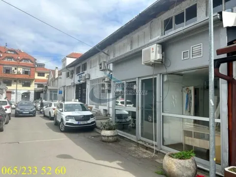 Rent, office space, 180m², Autokomanda, Voždovac Sve Podlokacije - image 15