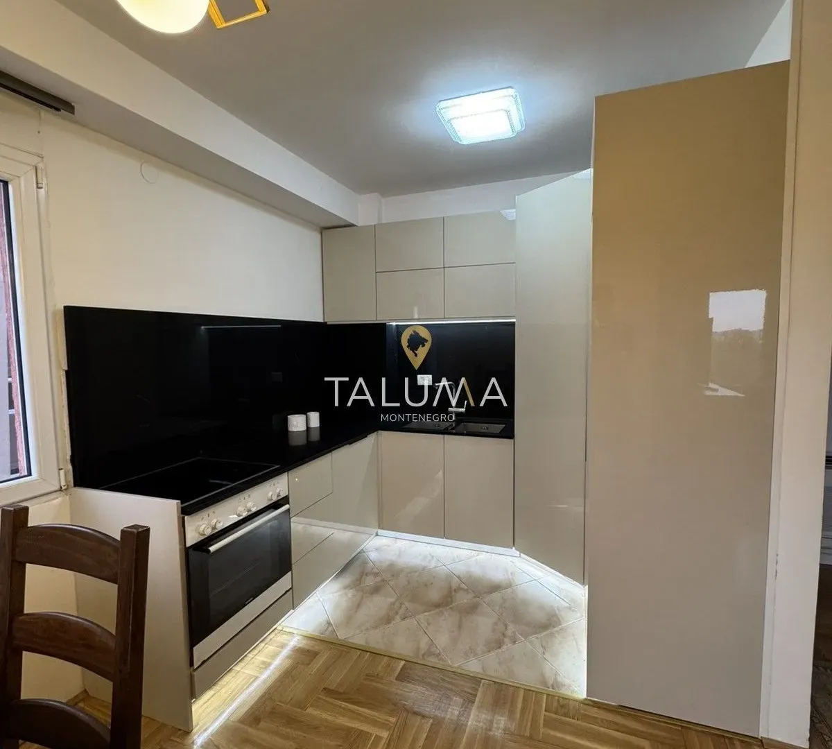 Rent, three bedroom apartment, 92m², City Kvart, Podgorica