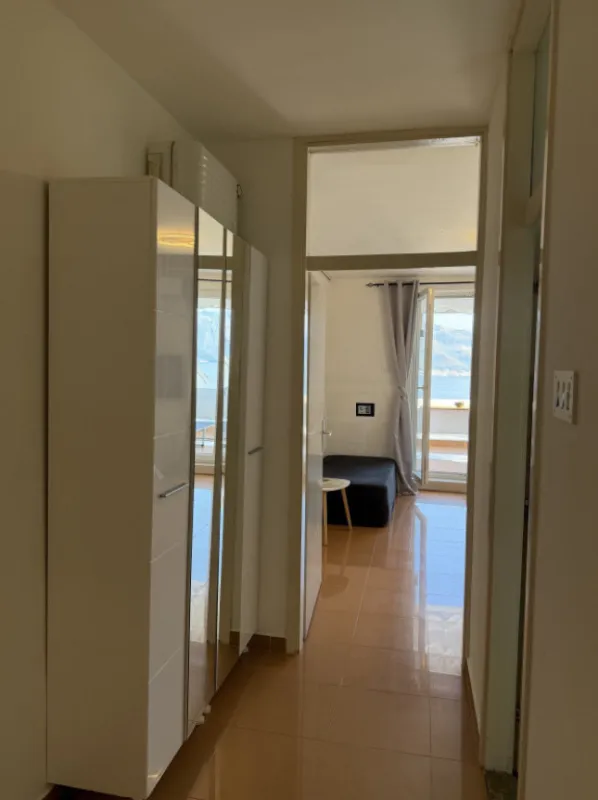 Prodaja, jednosoban stan, 52m², Krašići, Tivat