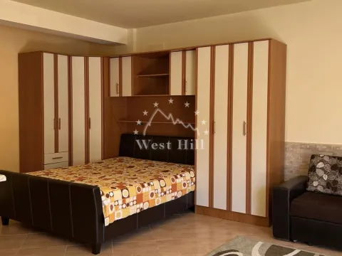 Sale, two bedroom apartment, 77m², Budva, Crna Gora - image 24