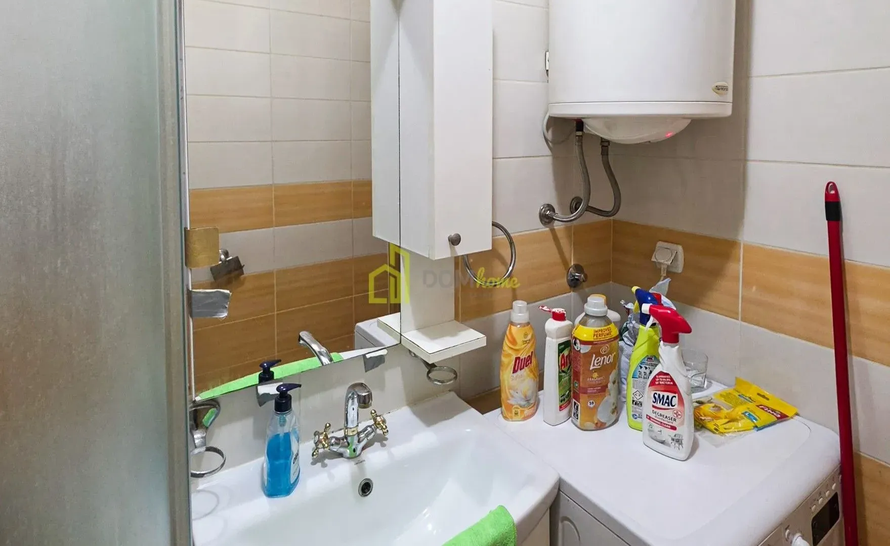 Izdavanje, dvosoban stan, 50m², Stari Aerodrom, Podgorica