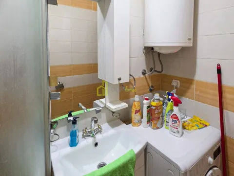 Rent, two bedroom apartment, 50m², Stari Aerodrom, Podgorica - image 2