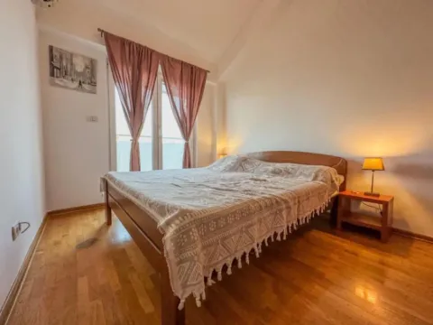 Izdavanje, jednosoban stan, 53m², Preko Morače, Podgorica - image 4