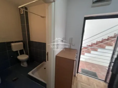 Prodaja, stan, 28m², Petlovo Brdo, Beograd - image 8