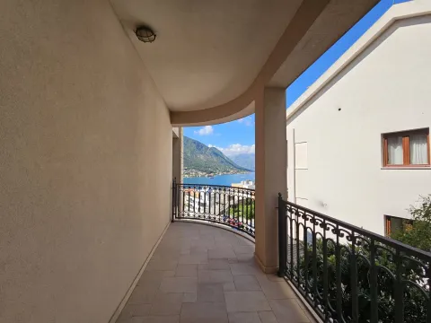 Prodaja, dvosoban stan, 106m², Dobrota, Kotor - image 15