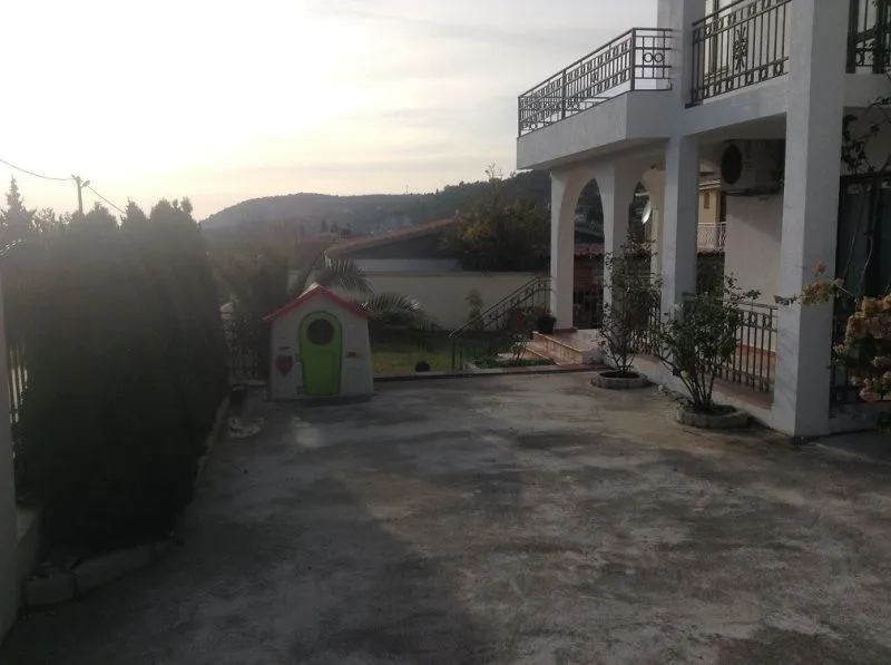 Sale, house, 390m², Sutomore, Bar