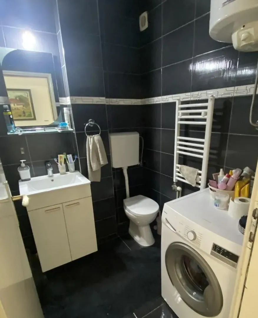 Prodaja, trosoban stan, 79m², Čukarica, Beograd