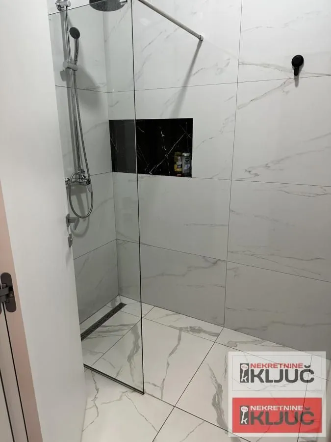 Prodaja, jednosoban stan, 42m², Petrovaradin, Novi Sad