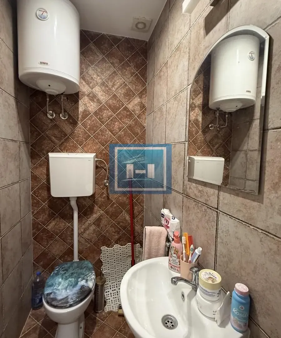 Prodaja, kuća, 240m², Centar, Jagodina