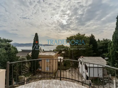 Sale, house, 180m², Bar, Crna Gora