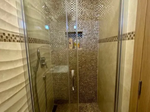 Sale, house, 200m², Rogami, Podgorica - image 11