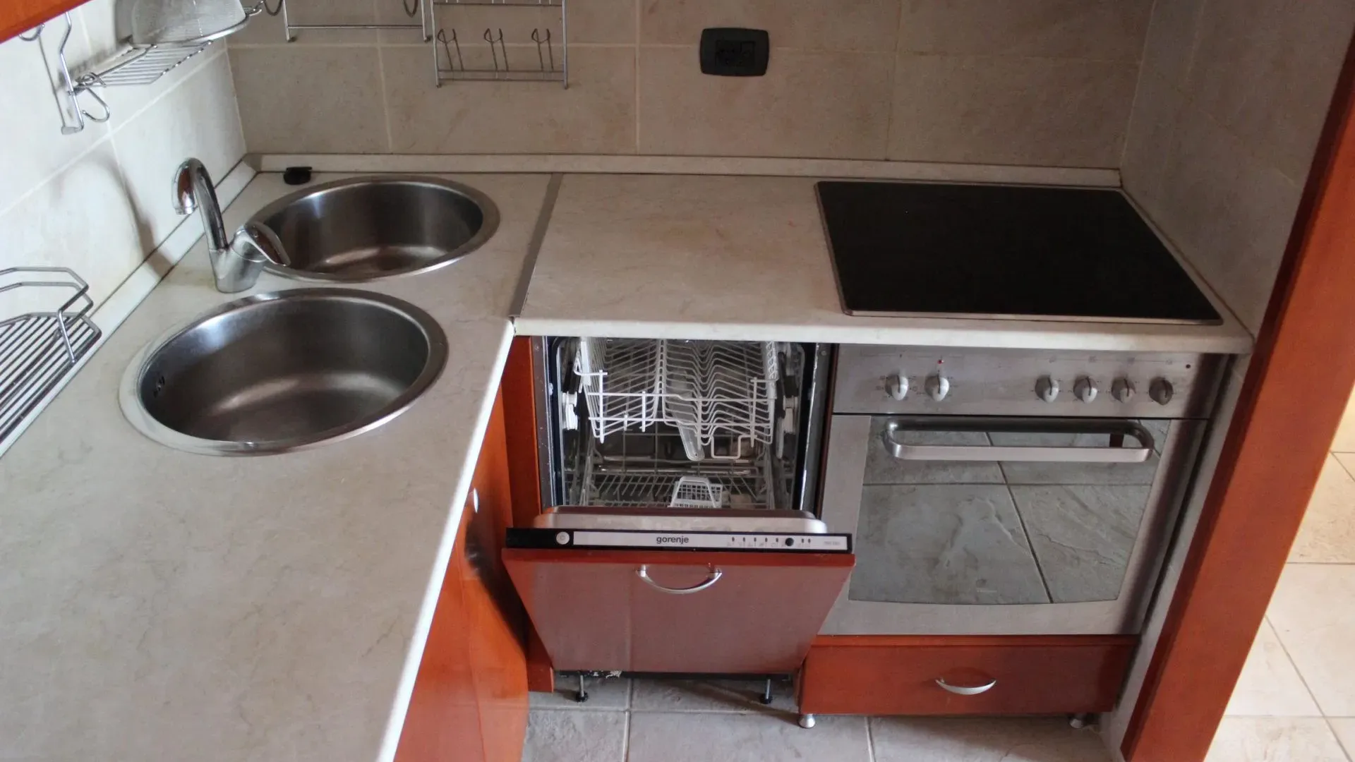 Sale, apartment, 69m², Rafailovići, Budva