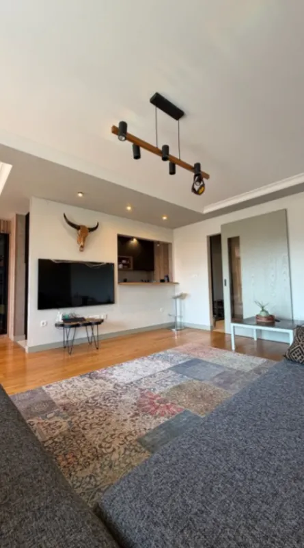 Prodaja, trosoban stan, 112m², Bar, Crna Gora