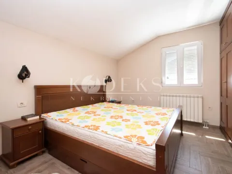 Rent, three bedroom apartment, 104m², Ibričevina, Podgorica - image 7