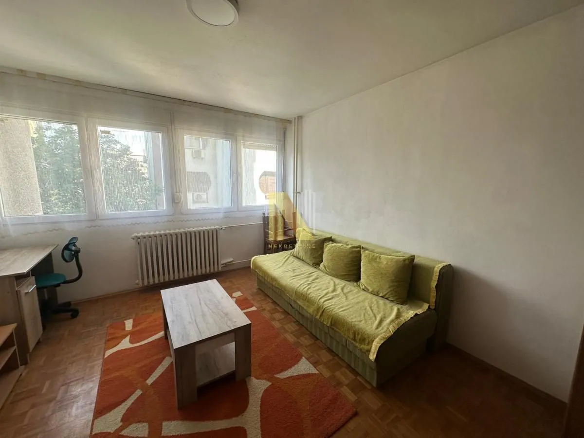 Prodaja, dvosoban stan, 63m², Bulevar Oslobodjenja, Novi Sad Sve Podlokacije