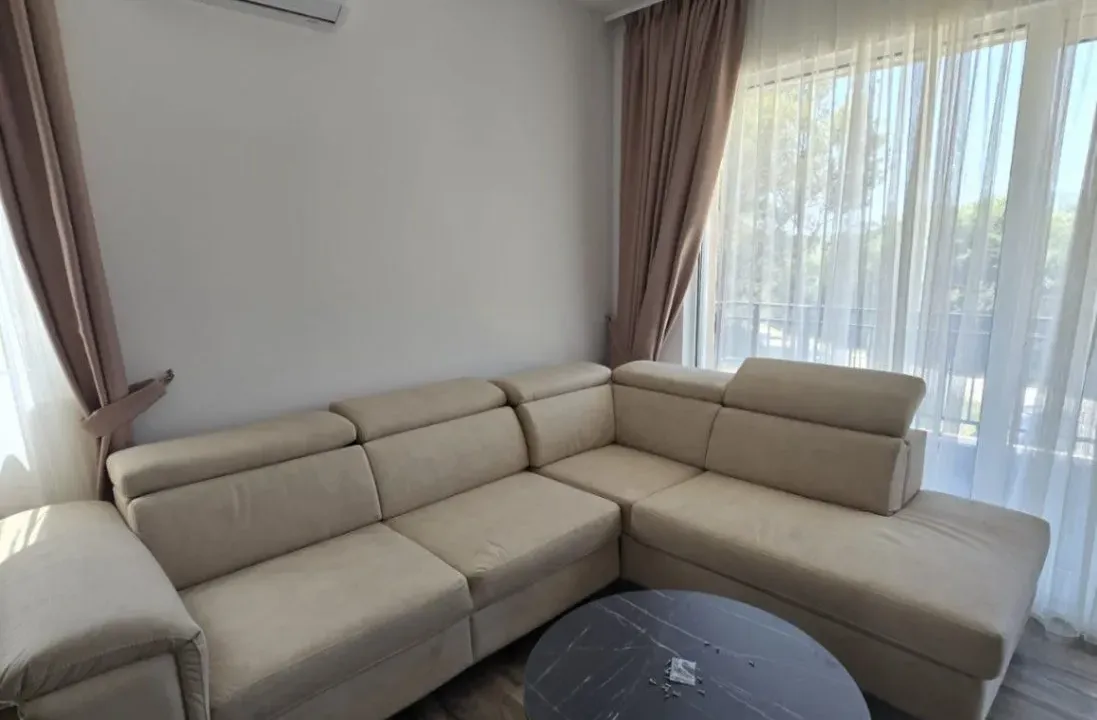 Izdavanje, garsonjera, 35m², Gradiošnica, Tivat